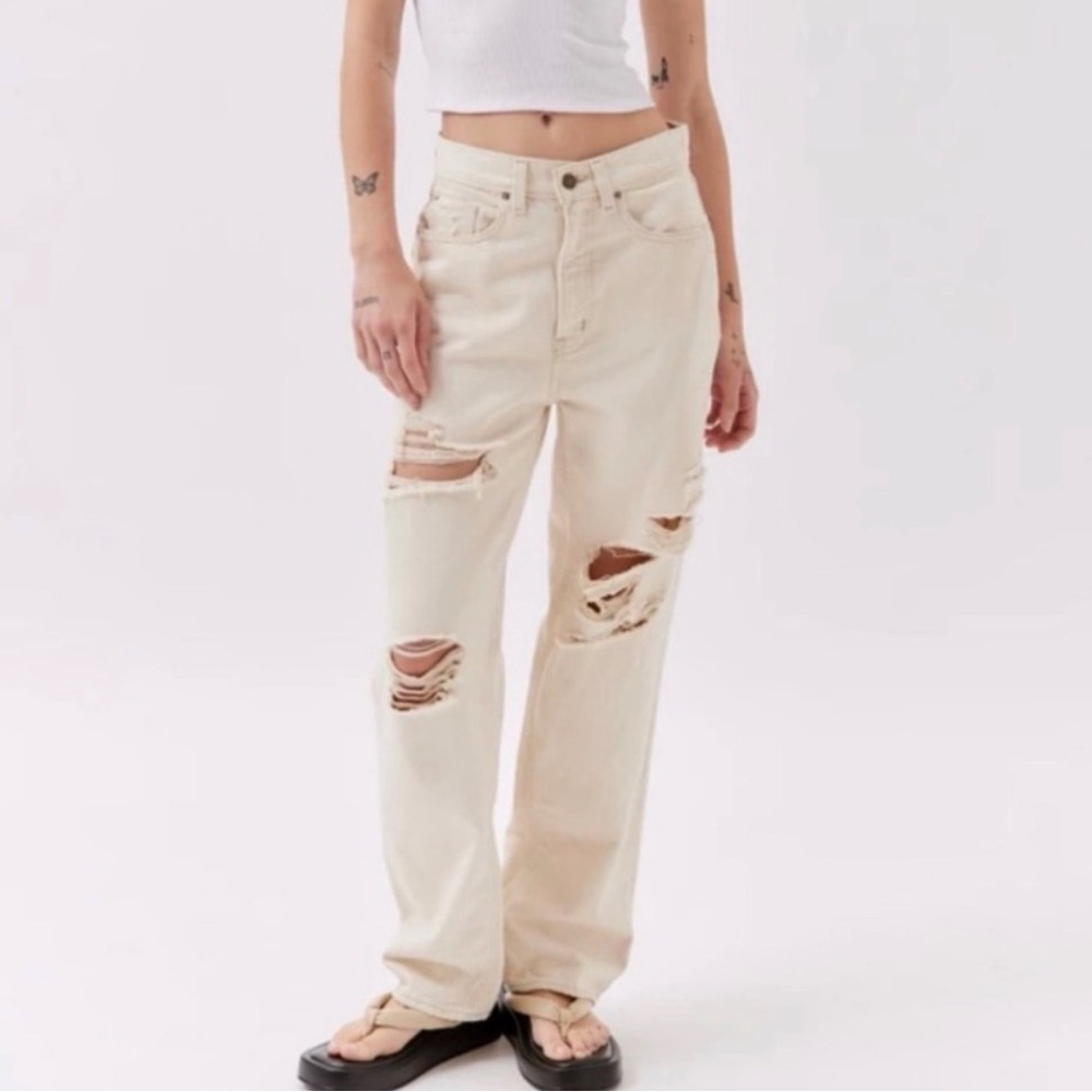 BDG Urban Outfitters Tan High Rise Straight Mom Jeans 26 - Picture 3 of 12